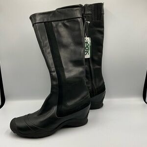 Merrell Boots Size 6.5  Black Knee height  waterproof  zip-up